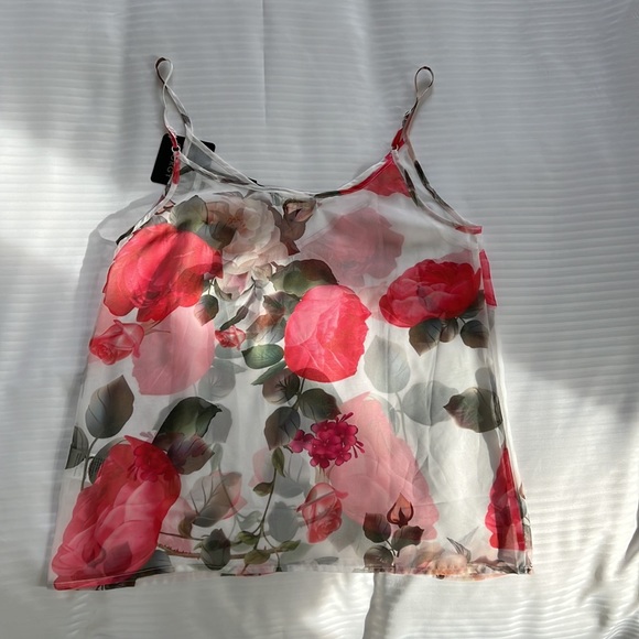NWT Georgy sheer white top with floral print. Size small. - Picture 4 of 4